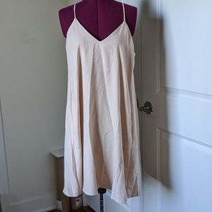 Flowy Summer Dress w/ Pockets